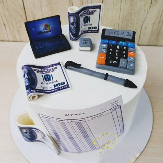 کیک ویژه حسابداران با تزیین دلار و ماشین حساب و لپ تاپ